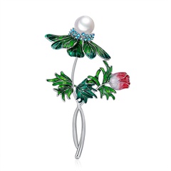 rose pearl diamond green leaf alloy brooch
