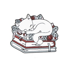 New Cartoon Cute   Sleeping Cat Brooch