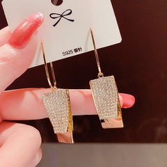 new  full diamond irregular metal earrings