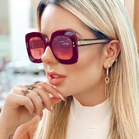 Fashion Mi nail large box sunglasses female CP mortise high quality sunglasses men trend glasses's discount tags
