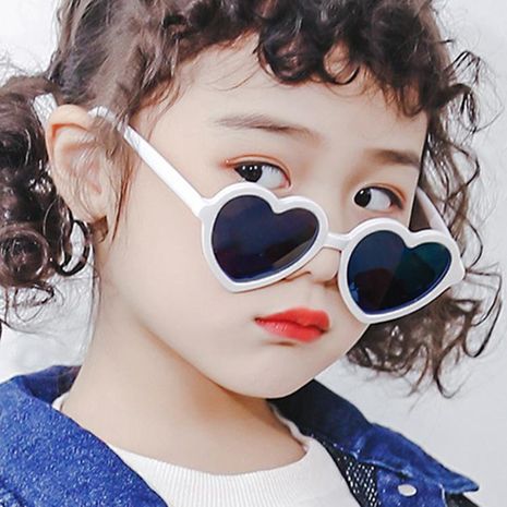 Fashion wild love children's sunglasses peach heart sunglasses wholesale's discount tags