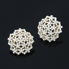 Fashion earrings Korean fashion sweet diamond flower earrings