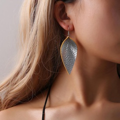 Fashion Creative Earrings Simple Leaf Water Drop PU Artificial Leather Earring Jewelry Wholesale