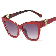 New Fashion Sunglasses Lady Trend Diamond Cat Eye Sunglasses