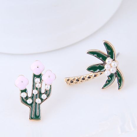 Korean Fashion Metal Flower Tree Asymmetric Earrings for women wholesale's discount tags