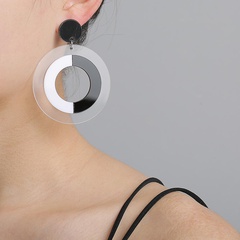 New Fashion Acrylic Exaggerated Black and White Earrings Wholesale