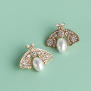 New fashion moth earrings insect modeling earrings pearl earrings wholesalepicture18