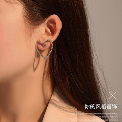 Korean new fashion flash diamond love earrings exaggerated hollow peach heart earrings for women wholesale