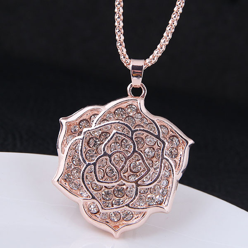 Bijoux Fantaisie Colliers | Mode Mtal Diamant Rose Fleur Sauvage Long Collier Yiwu Nihaojewelry Gros Nhsc210471 - FW61214