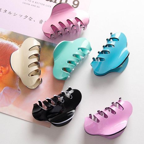 Korean New Fashion Large Candy-colored Grab Clip Hair Clip Acrylic Disk Hair Cheap Card's discount tags