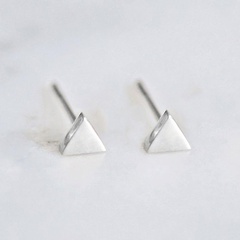Korean new triangle jewelry simple stainless steel geometric triangle earrings