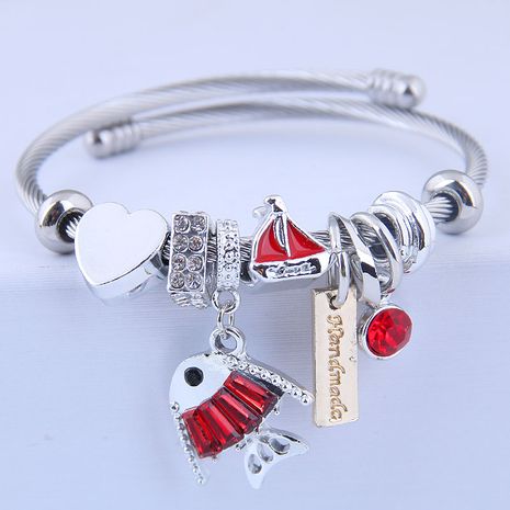 Nouveau mode simple poisson de bande dessinée mousseux pendentif multi-élément bracelet yiwu nihaojewelry gros NHSC212300's discount tags