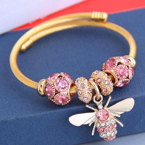 Nouvelle mode simple flash diamant abeille pendentif multi-élément accessoires bracelet yiwu nihaojewelry gros NHSC212293's discount tags