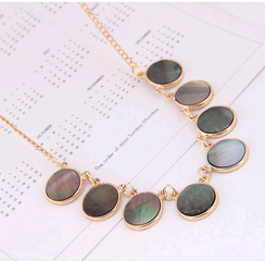 Exquisite Korean fashion metal simple shell temperament personality necklace