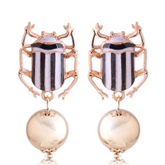 New fashion metal wild dripping oil hit color beetle exaggerated earrings wholesale Yiwu