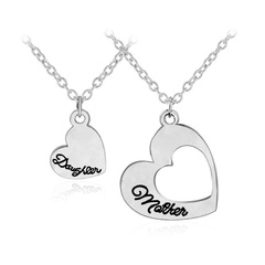 Hot Mother Daughter Hollow Love Pendant Necklace Accessories