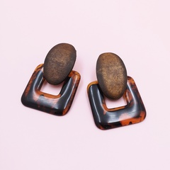 new fashion  wooden earrings resin geometric creative retro simple classic solid color earrings wholesale