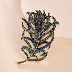 style rétro broche plume de paon personnalité créative broche couleur diamant accessoires de vêtements de mode nihaojewelry gros