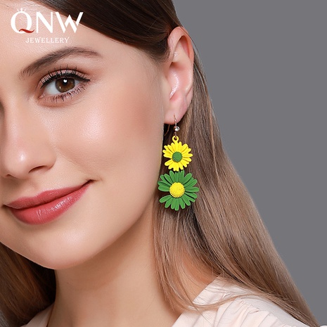 Korean fashion  new daisy earrings summer two-color daisy earrings temperament long flower earrings's discount tags