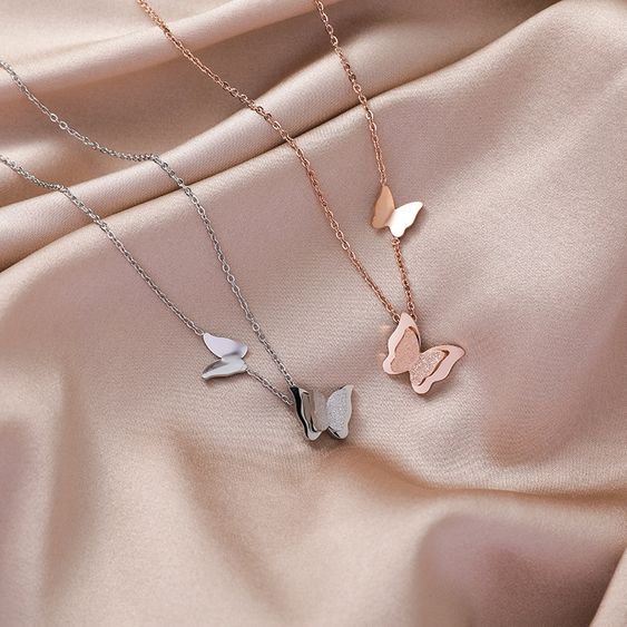 Download Double Layer Butterfly Necklace Nihaojewelry Wholesale Simple Clavicle Chain New Titanium Steel Animal Necklace Women Nhms218330