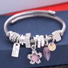 fashion metal wild pan simple and sweet flash diamond flower pendant multi-element accessories personalized bracelet