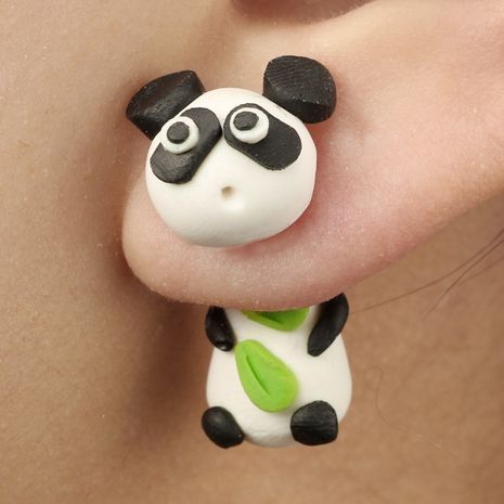 Boucles d'oreilles en céramique souple animaux bande dessinée à la main boucles d'oreilles en céramique souple panda rouge boucles d'oreilles en céramique souple en gros nihaojewelry's discount tags