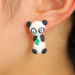 Cute cartoon animal three-dimensional soft ceramic earrings cute panda earrings bears eating bamboo leaves split earrings wholesale nihaojewelry
