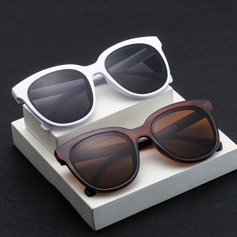 Tendencia de la moda coreana las gafas de sol de moda de montura grande gafas de sol de moda para mujer gafas de calle al por mayor nihaojewelry's discount tags