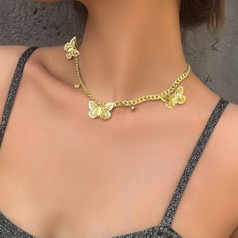 bijoux de mode papillon créatif diamant pendentif collier personnalité alliage chaîne collier en gros nihaojewelry's discount tags