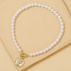 new pearl necklace coin relief head pendant necklace clavicle chain elegant wholesale nihaojewelry