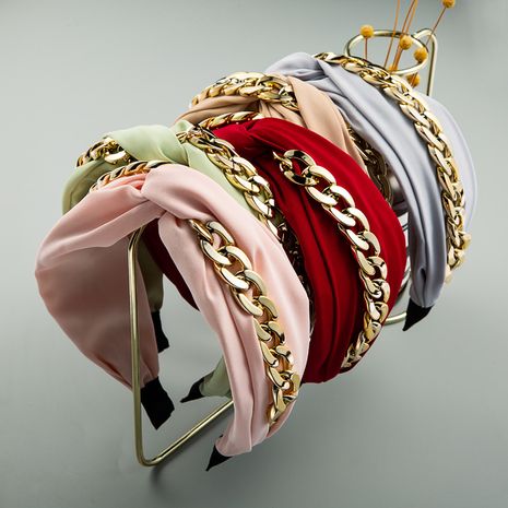 Diadema de tela boutique creativa coreana anudada decoración de cadena de oro diadema de ala ancha al por mayor nihaojewelry's discount tags