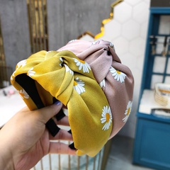 South Korea's headband new daisy hair band simple fabric knotted hairpin wide edge pressure hair band wholesale nihaojewelry