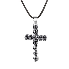 New Necklace Retro Street Shot Skull Necklace Unisex Cross Necklace Clavicle Chain wholesale nihaojewelry
