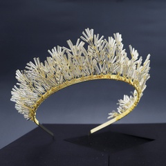 Europäische und amerikanische Retro hand gefertigte Perlen aufgerichtete Stirnband Königin Krone Kopf bedeckung Braut Hochzeits schmuck Geburtstags party Stirnband