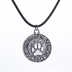 cat paw print necklace Viking animal dog paw print retro circle pendant necklace clavicle chain wholesale nihaojewelry