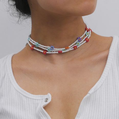 bijoux créatifs petit collier de marguerite simple collier de perles de riz en gros nihaojewelry's discount tags