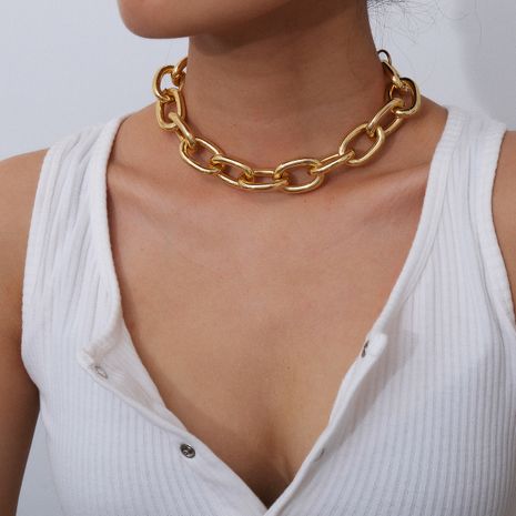 bijoux créatifs simple punk exagéré chaîne croisée chaîne en aluminium collier ornement en gros nihaojewelry's discount tags