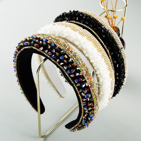 Moda nueva gama alta de lujo de diamantes finos diadema de esponja femenina bola de lujo accesorios barrocos para el cabello's discount tags
