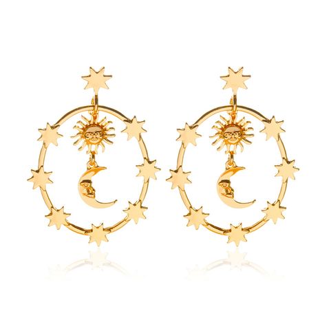 nouvelle mode créative exagérée géométrique étoile creuse et lune boucles d'oreilles en gros nihaojewelry's discount tags