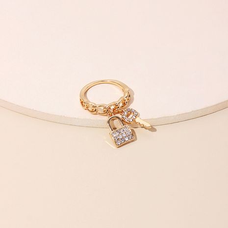 Bague en strass de noyau de serrure de clé coréenne bague en diamant de mode créative en gros nihaojewelry's discount tags
