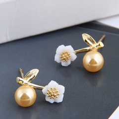 Korean fashion sweet OL wild pearl flower copper earrings nihaojewelry