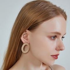 Nouveau S925 Boucles D'oreilles Aiguilles En Argent Alliage Minimaliste Motif De Vague Géométrique Boucles D'oreilles Ovales Pour Femmes
