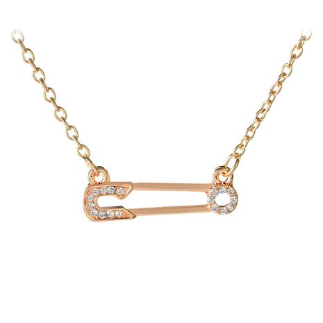 Nouvelle lettre collier à la mode sauvage évider diamant insérer broche pendentif collier chaîne de clavicule en gros nihaojewelry's discount tags
