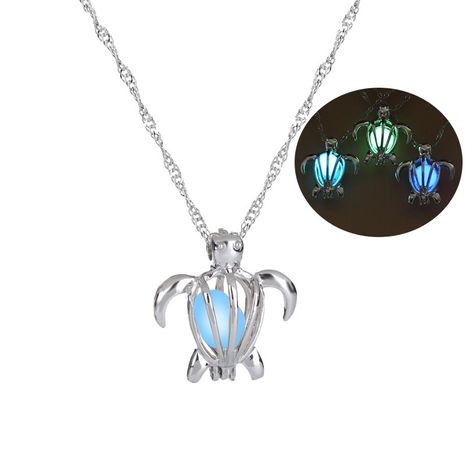 Hot Sale Luminous Bead Fashion Turtle DIY Luminous Bead Pendant Halloween necklace wholesale nihaojewelry NHAN245537's discount tags