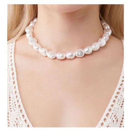 Fashion irregular shaped pearl simple fashion necklace for women wholesale's discount tags