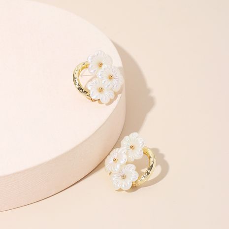 Pearl white flower resin tide Korean simple fashion wild earrings for women's discount tags