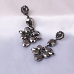 Fashion simple geometric diamond wild flower women's alloy earrings