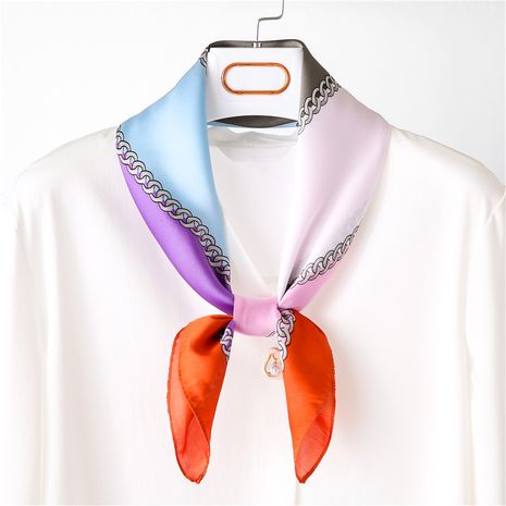 Corée nouvelle mode élégante soie d'impression petite écharpe carrée pour les femmes's discount tags