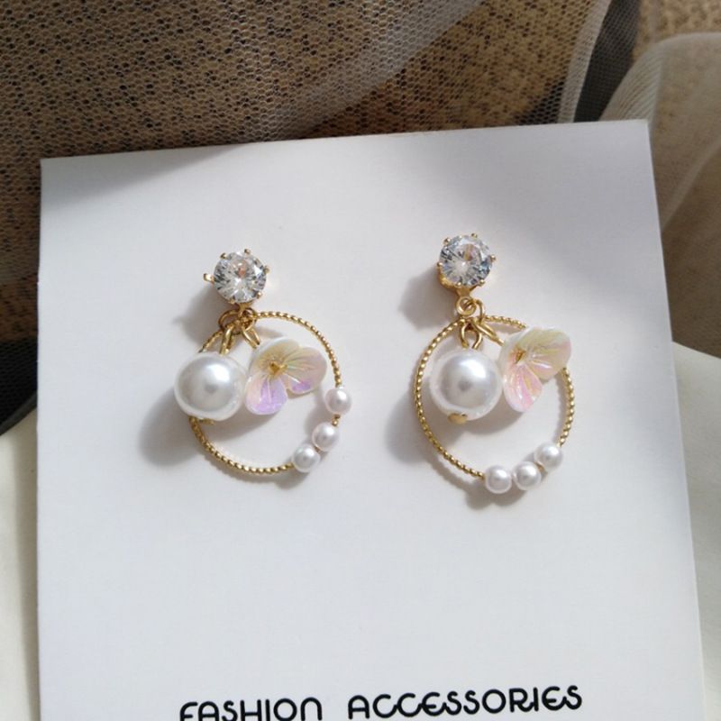 Korea geometric beautiful resin flower simple womens pearl alloy earrings