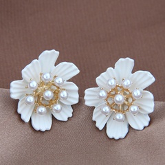 925 Silver Pearl Korean Fashion Sweet Flower Pearl Stud Earrings wholesale nihaojewelry